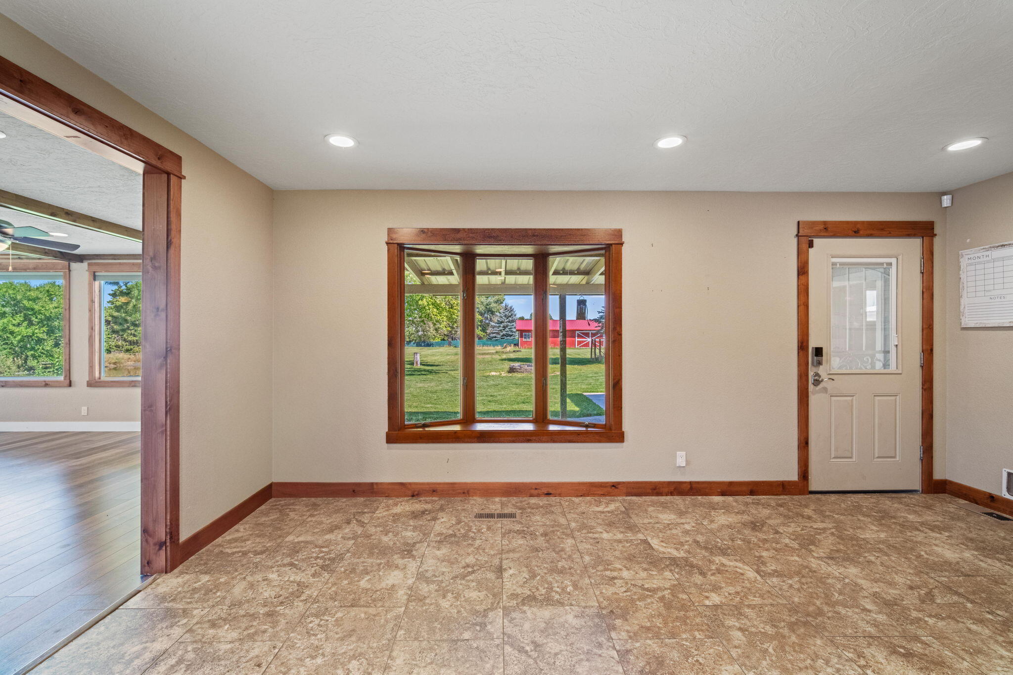 62466 Eagle Road Bend, OR 97701 - Photo 25 of 93 25