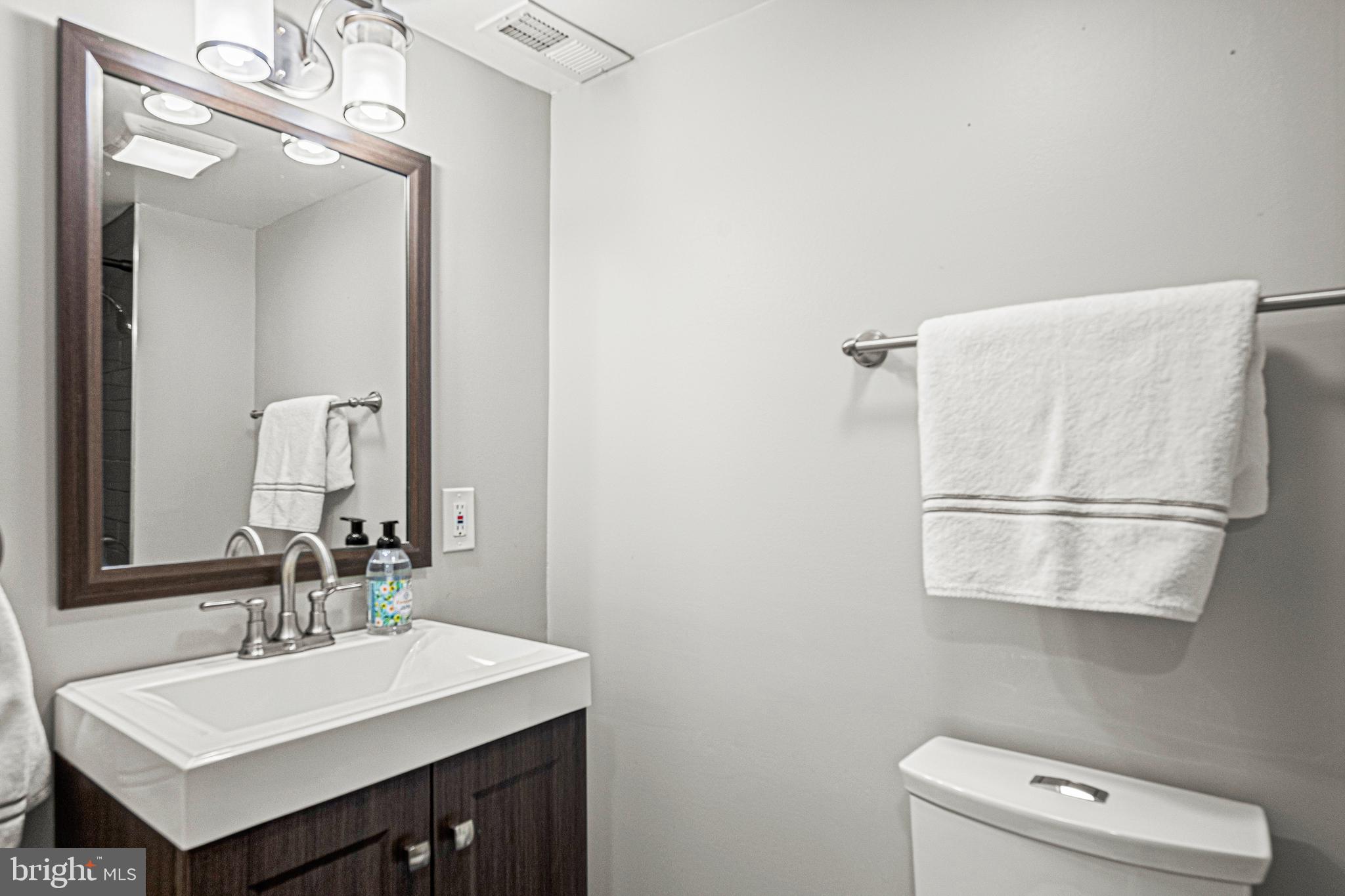 3910 Falls Road Baltimore, MD 21211 - Photo 23 of 40 Lower Level Half Bath