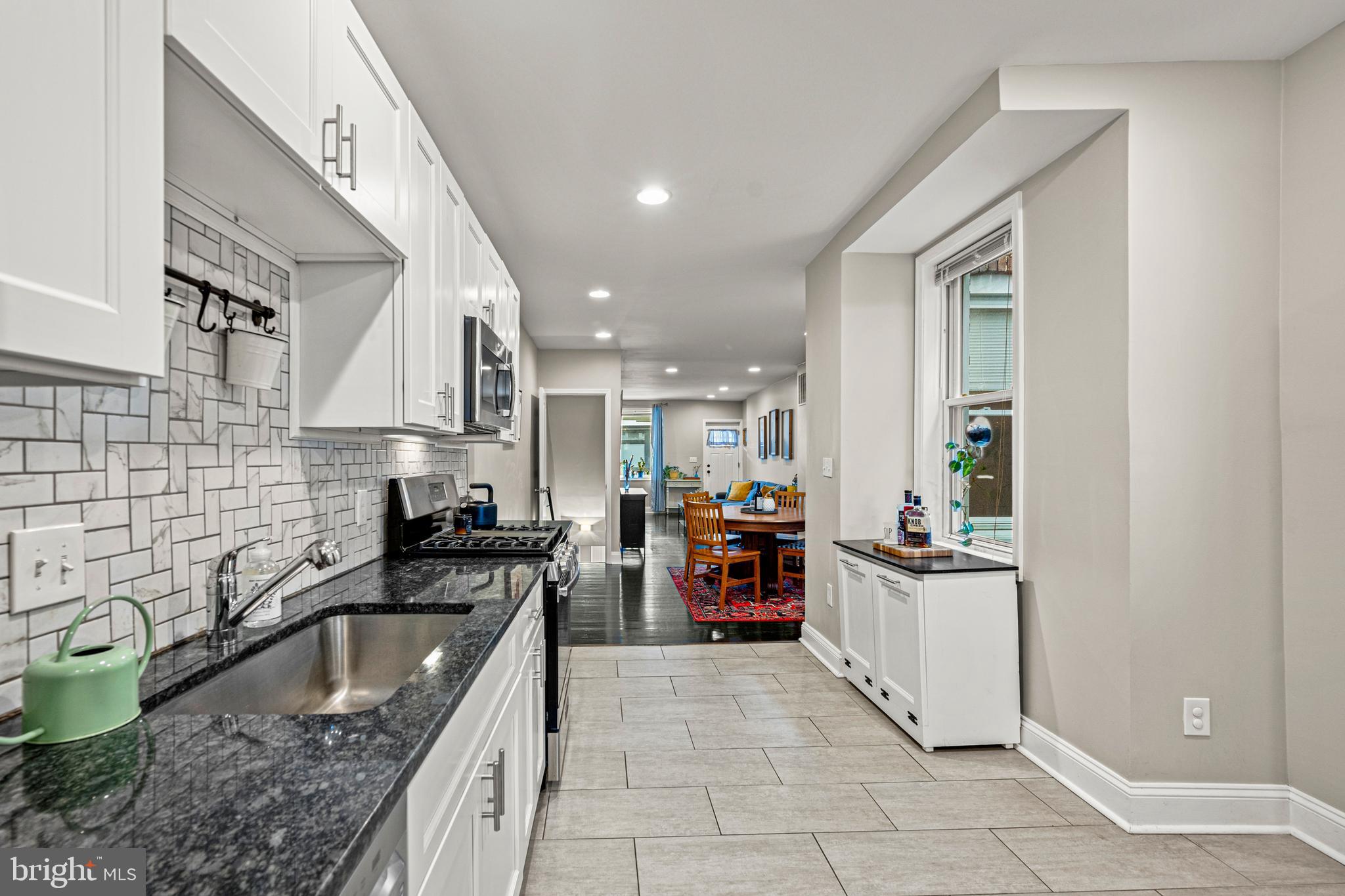 3910 Falls Road Baltimore, MD 21211 - Photo 9 of 40 Kitchen
