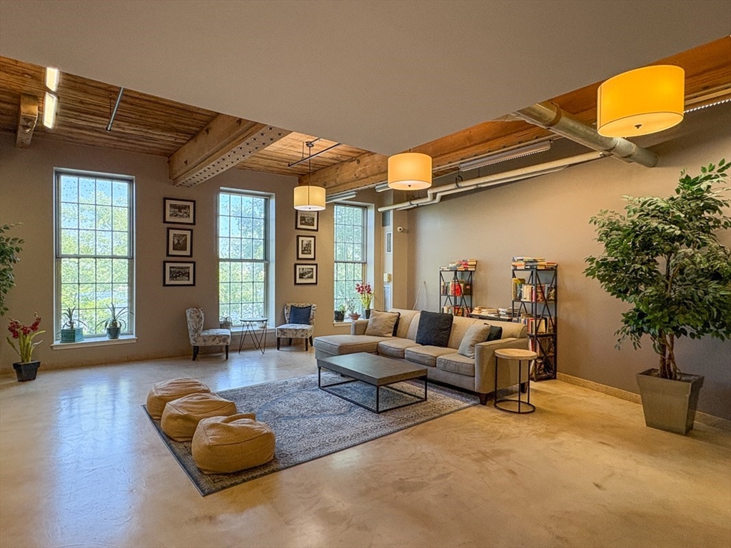 35 Riverwalk Way, Unit R222 Lowell, MA 01854 - Photo 17 of 22