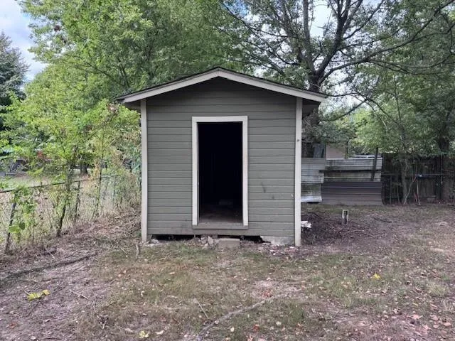 $900 | 675 23rd Street Northwest, Paris, TX 75460