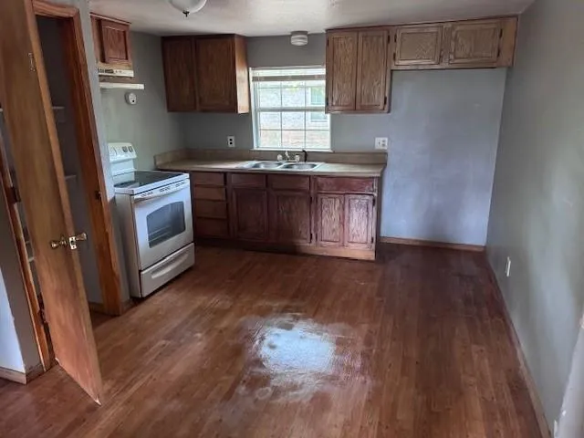 $900 | 675 23rd Street Northwest, Paris, TX 75460