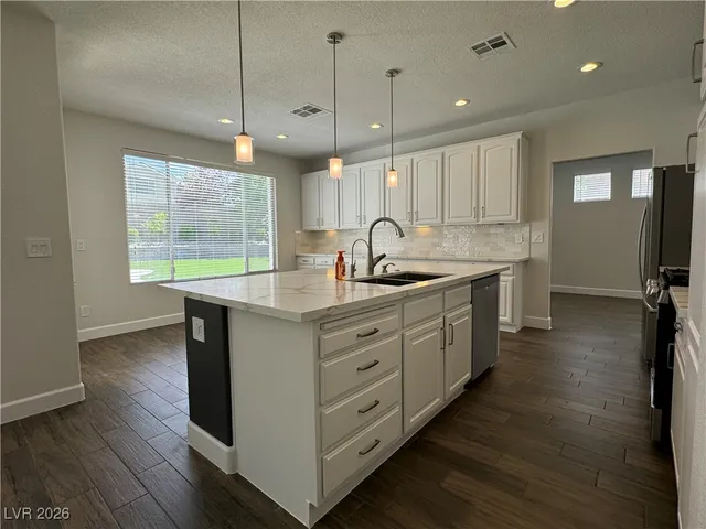 $3,900 | 2385 Quintet Avenue, Henderson, NV 89052