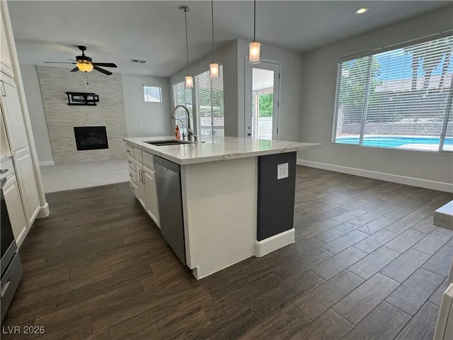 $3,900 | 2385 Quintet Avenue, Henderson, NV 89052