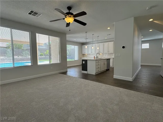 $3,900 | 2385 Quintet Avenue, Henderson, NV 89052