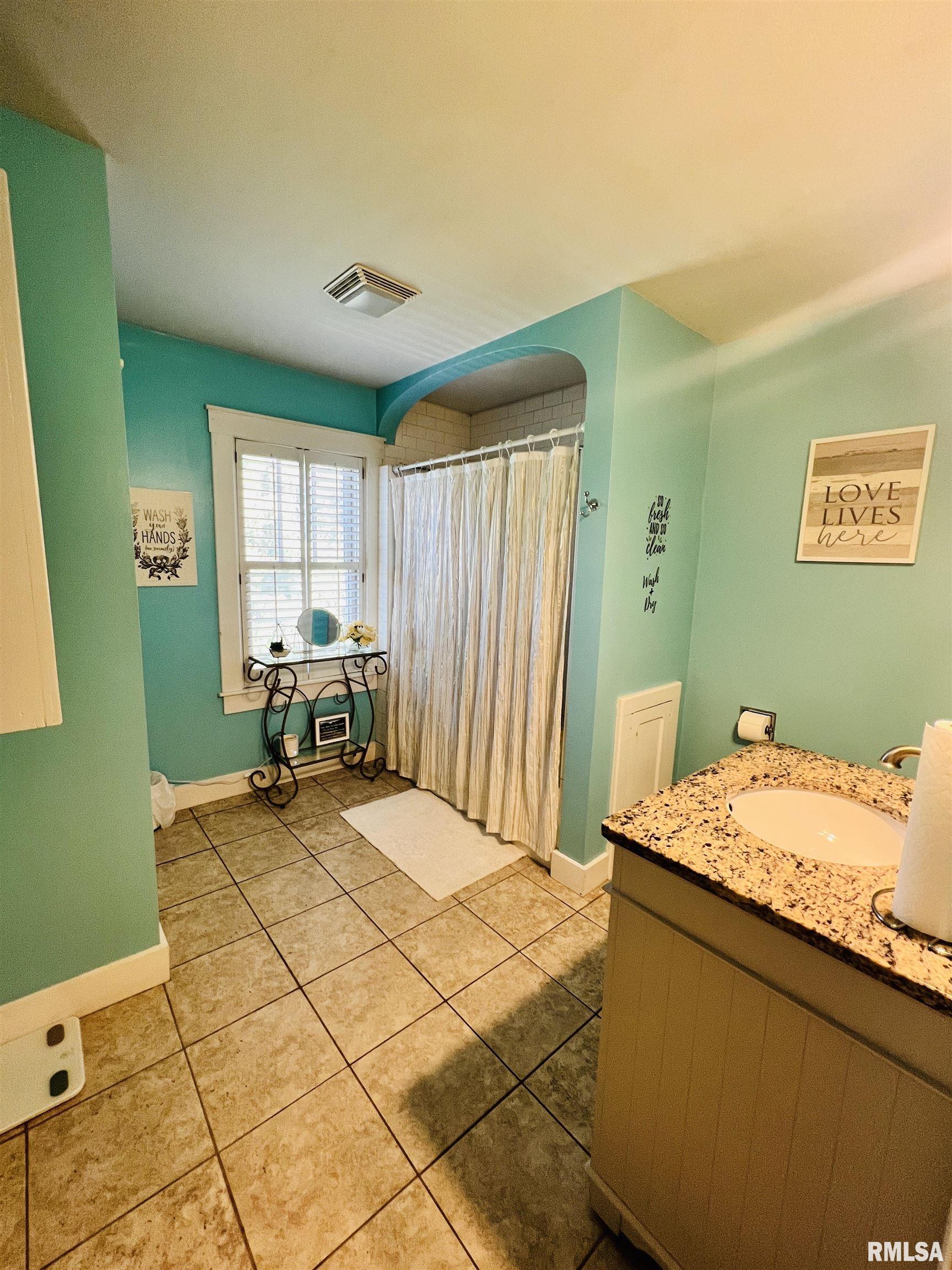 124 North Normal Street Macomb, IL 61455 - Photo 24 of 52 Gallery Image 24