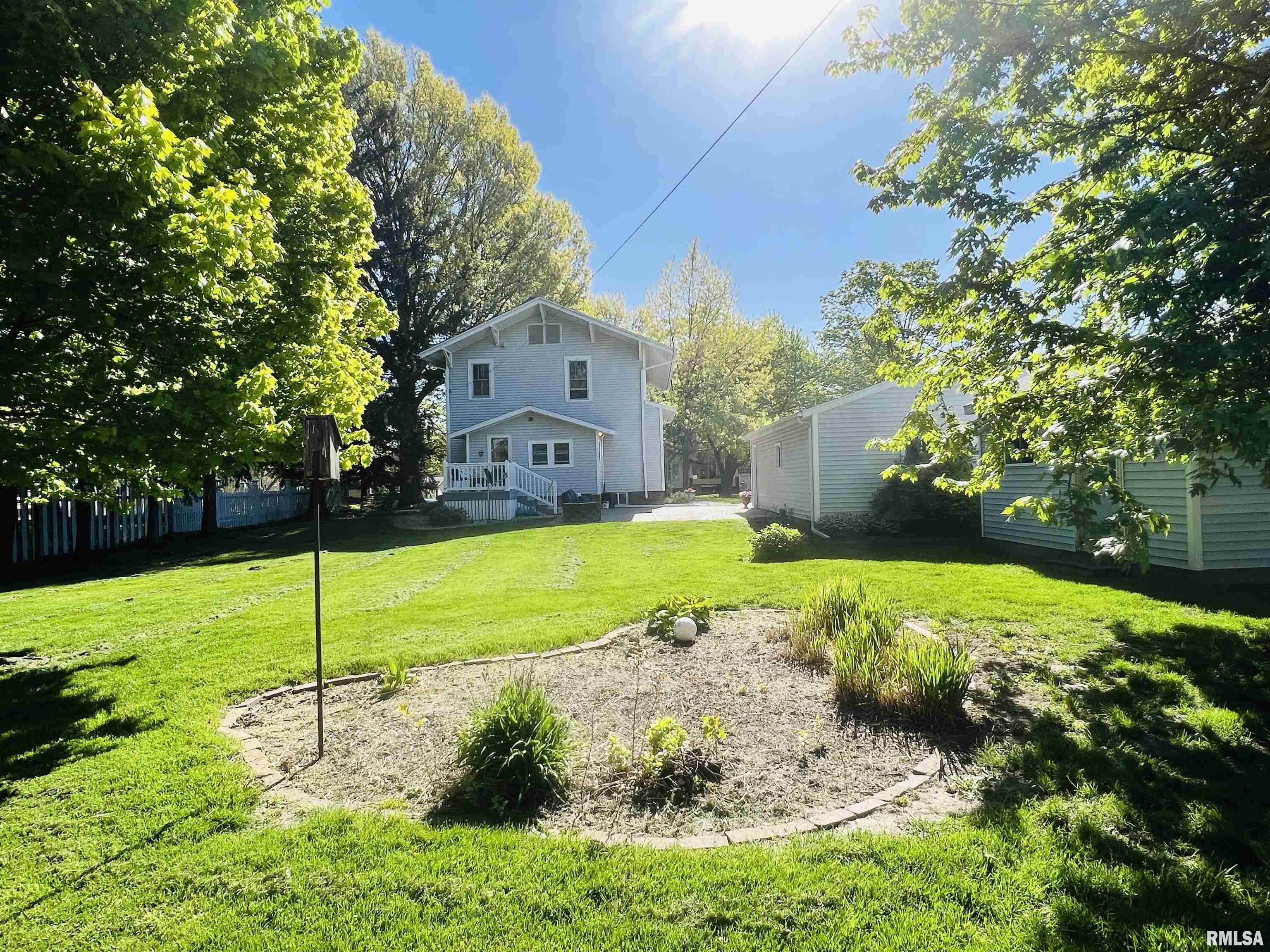 124 North Normal Street Macomb, IL 61455 - Photo 9 of 52 Gallery Image 9