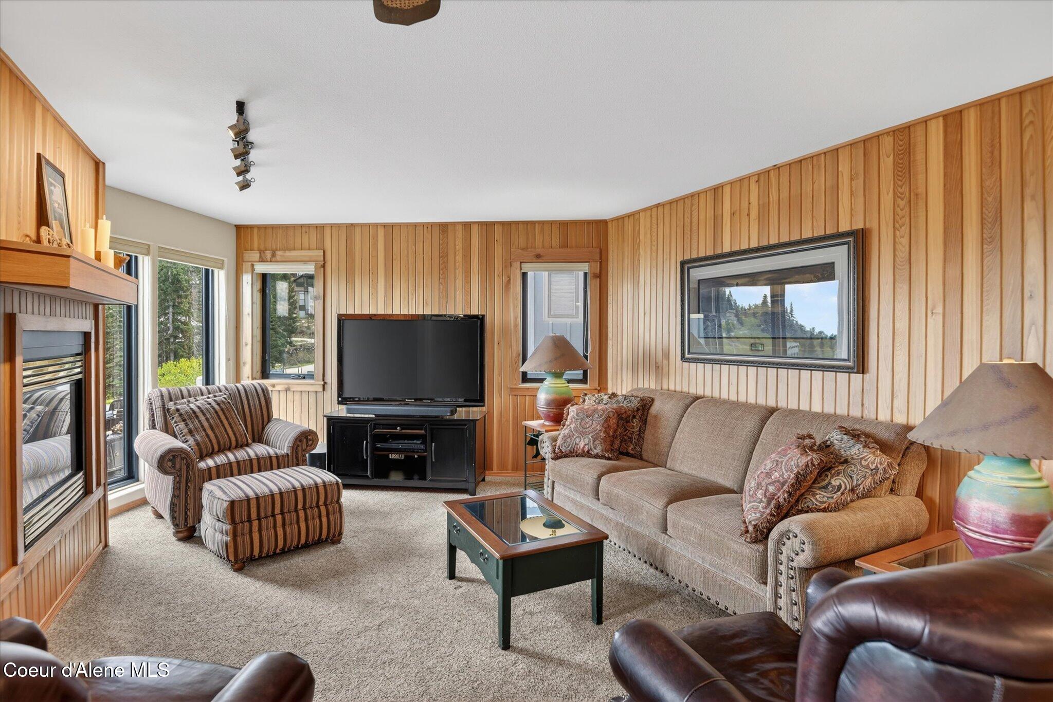 155 Crystal Springs Road, Unit 401 Sandpoint, ID 83864 - Photo 8 of 39 13-126041816