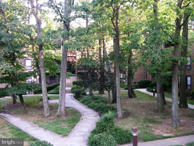 11200 Chestnut Grove Square, Unit 11200 Reston, VA 20190 - Photo 19 of 26 Exterior (General)