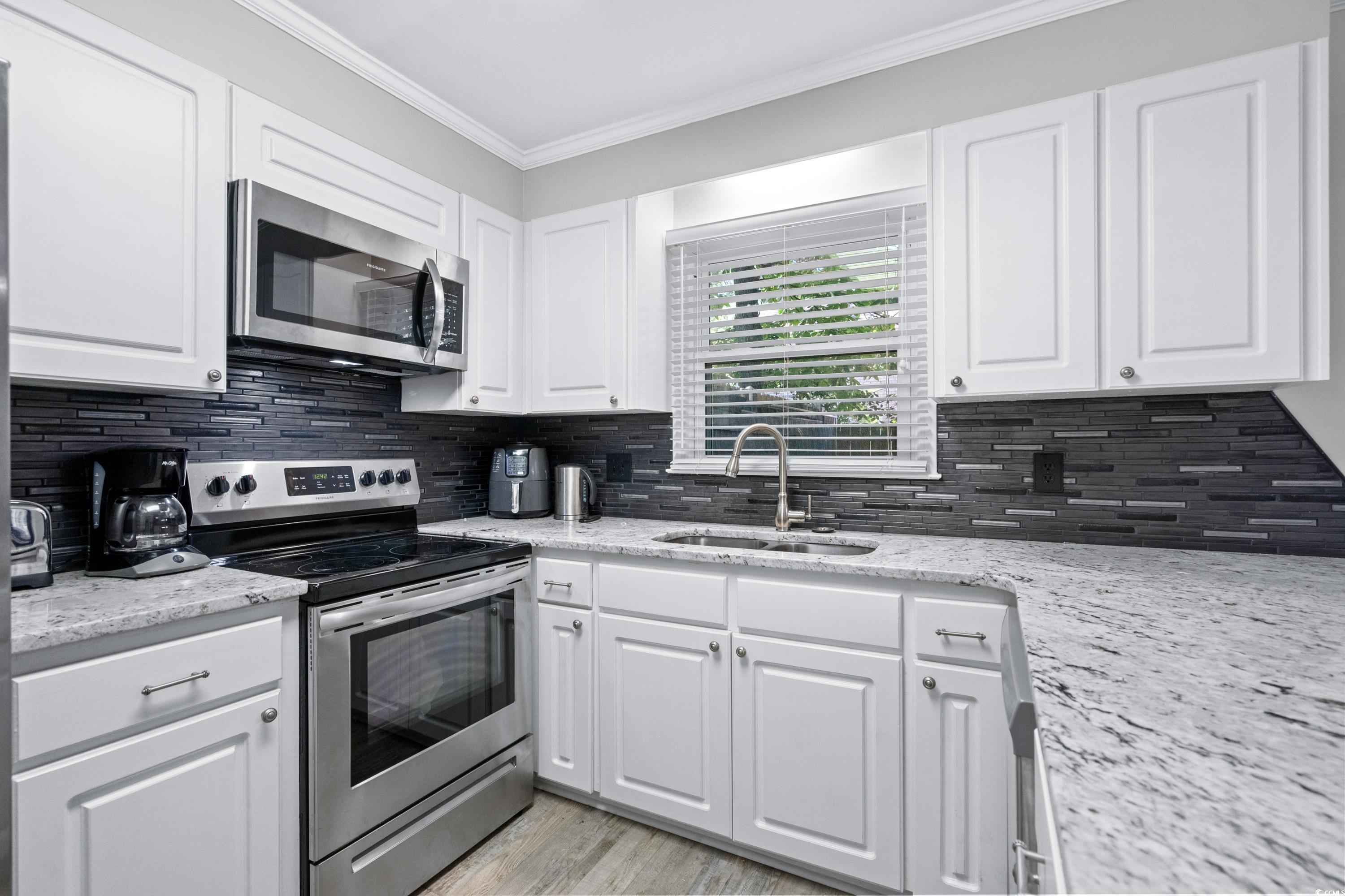 715 Pine Drive, Unit B Surfside Beach, SC 29575 - Photo 13 of 31