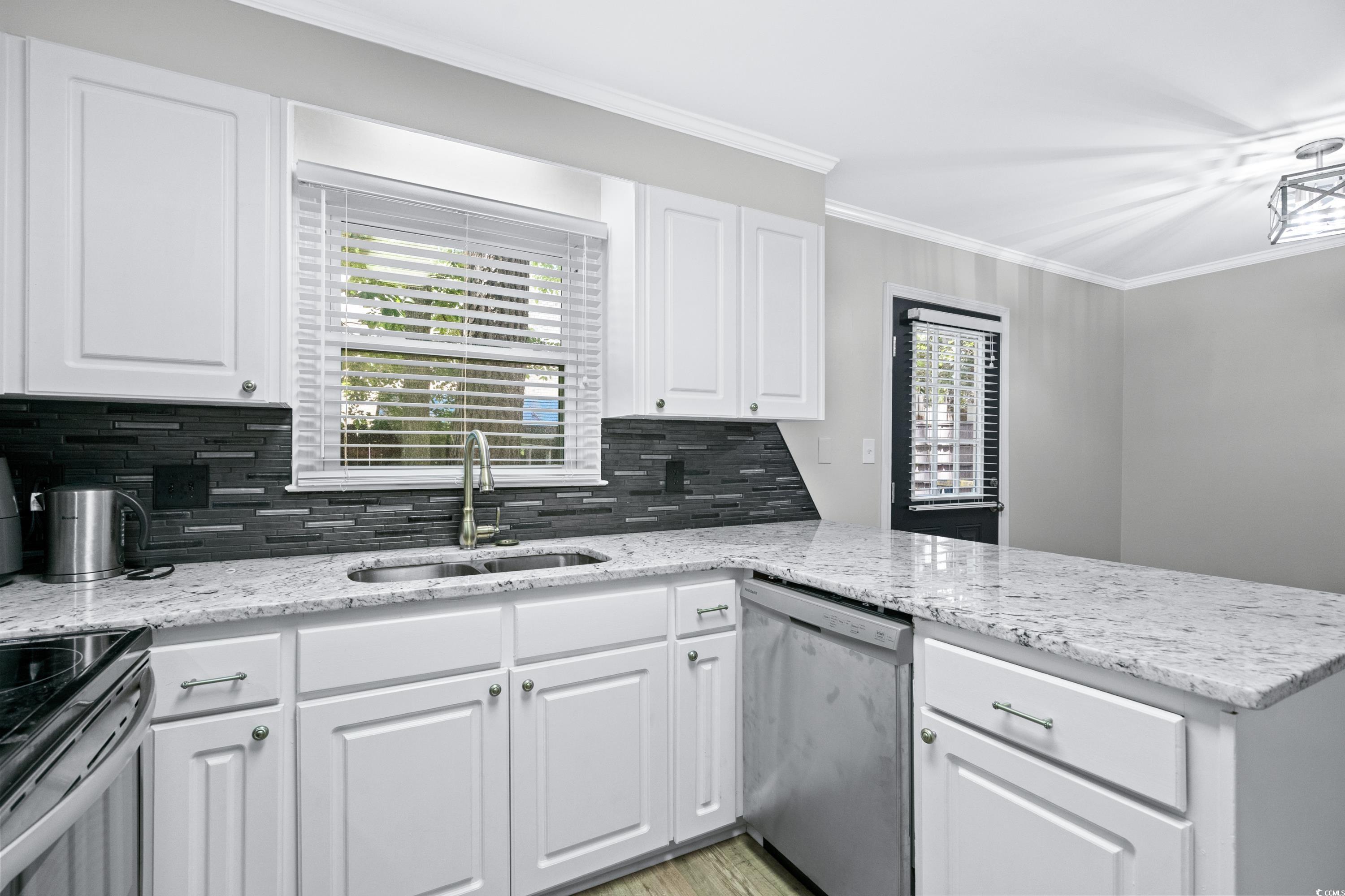 715 Pine Drive, Unit B Surfside Beach, SC 29575 - Photo 14 of 31