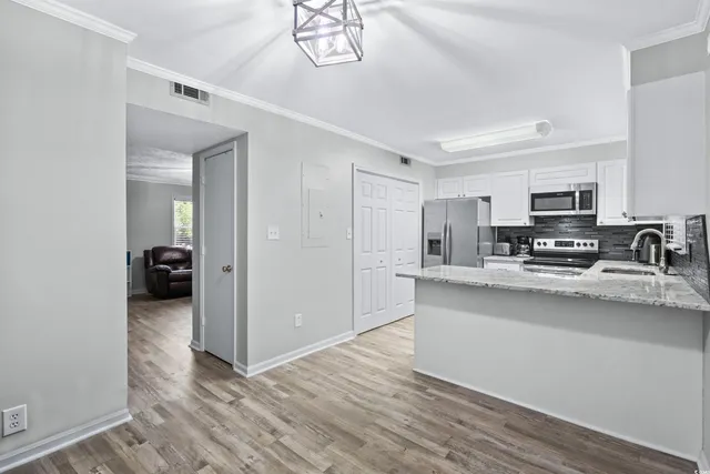 $1,950 | 715 Pine Drive, Unit B, Surfside Beach, SC 29575