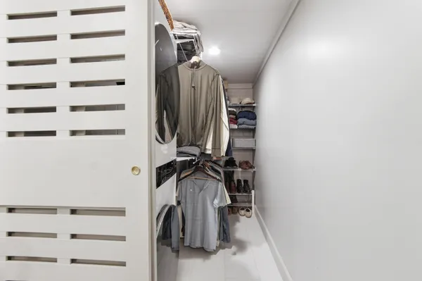 $1,600 | 215 Live Oak Avenue East, Unit A, DeFuniak Springs, FL 32435