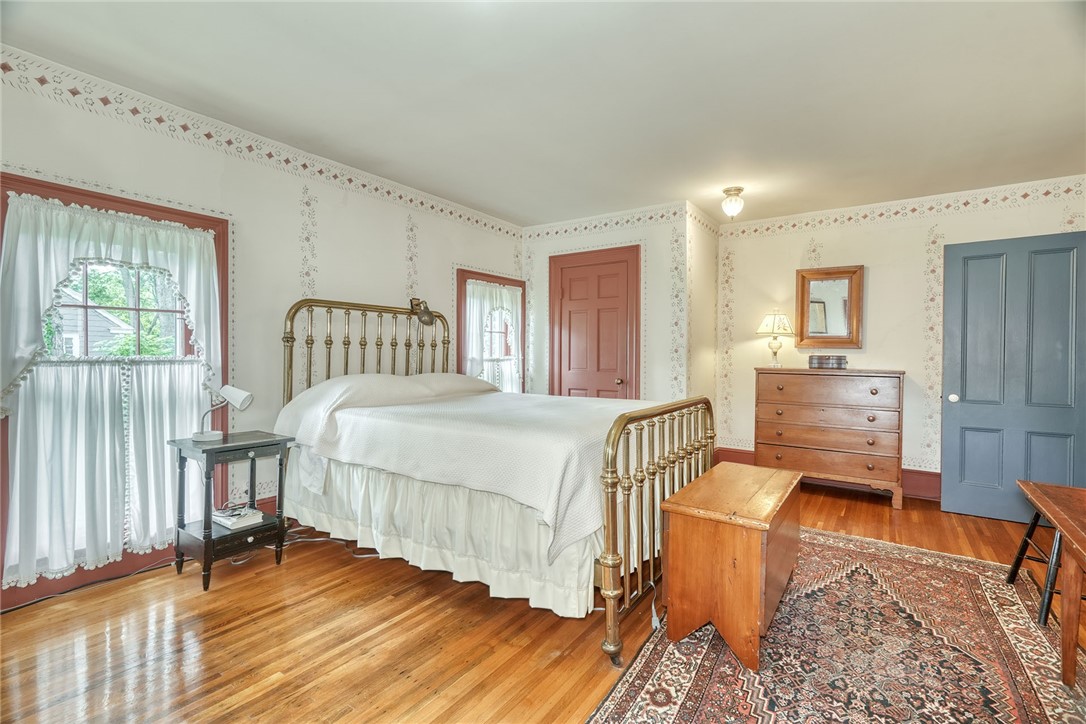 1479 Creek Street Rochester, NY 14625 - Photo 28 of 50 PRIMARY BEDROOM