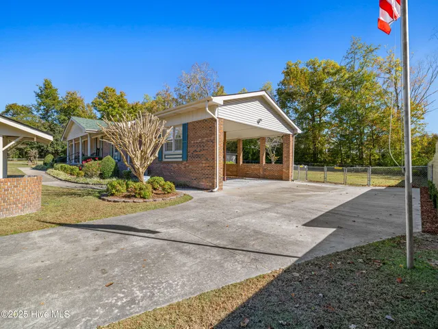 $2,200 | 15 Dressler Drive, Jacksonville, NC 28540
