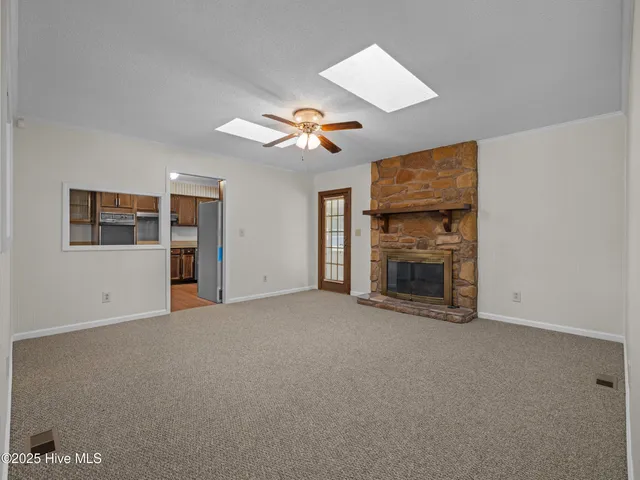 $2,200 | 15 Dressler Drive, Jacksonville, NC 28540