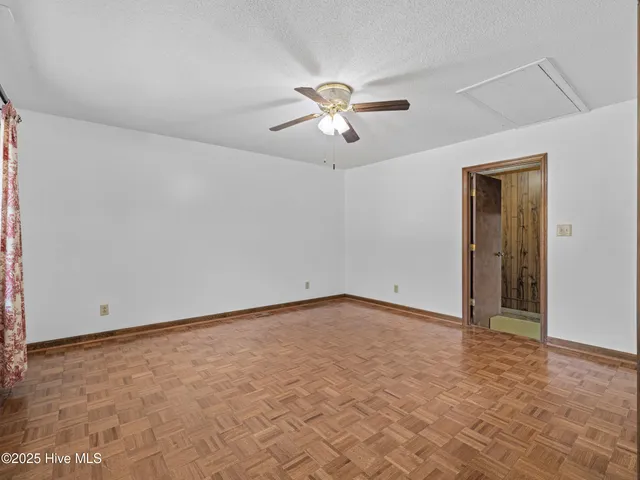 $2,200 | 15 Dressler Drive, Jacksonville, NC 28540