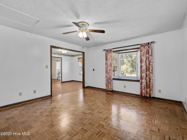 $1,900 | 15 Dressler Drive, Jacksonville, NC 28540