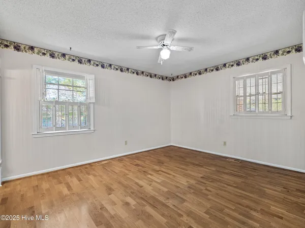 $1,900 | 15 Dressler Drive, Jacksonville, NC 28540