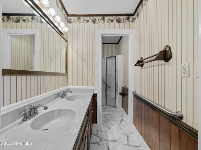 $2,200 | 15 Dressler Drive, Jacksonville, NC 28540