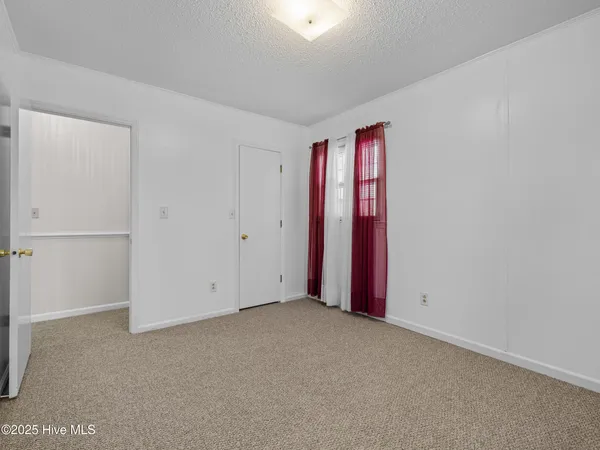 $1,900 | 15 Dressler Drive, Jacksonville, NC 28540