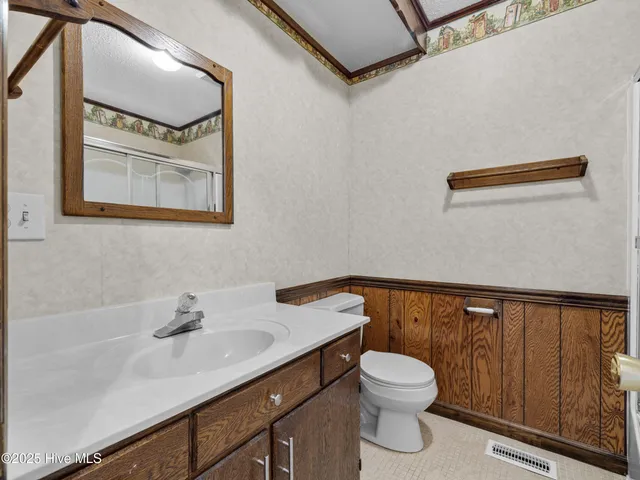 $2,200 | 15 Dressler Drive, Jacksonville, NC 28540