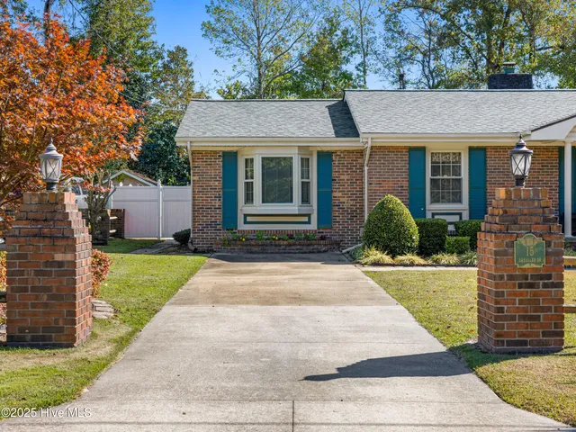 $2,200 | 15 Dressler Drive, Jacksonville, NC 28540