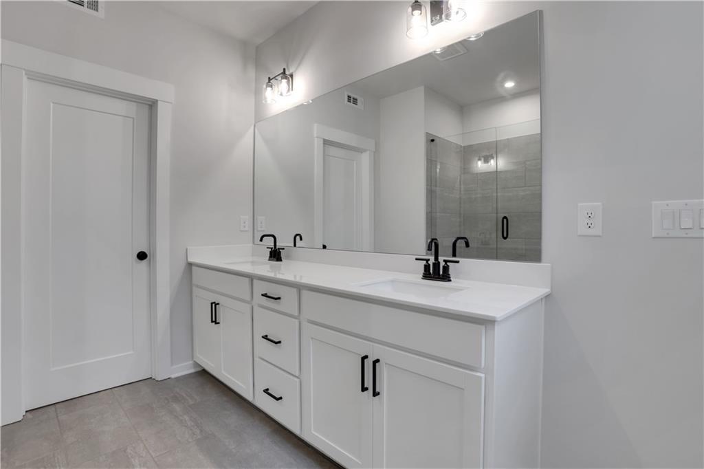118 Bridgecrest Road Roswell, GA 30075 - Photo 25 of 40 Gallery Image 25