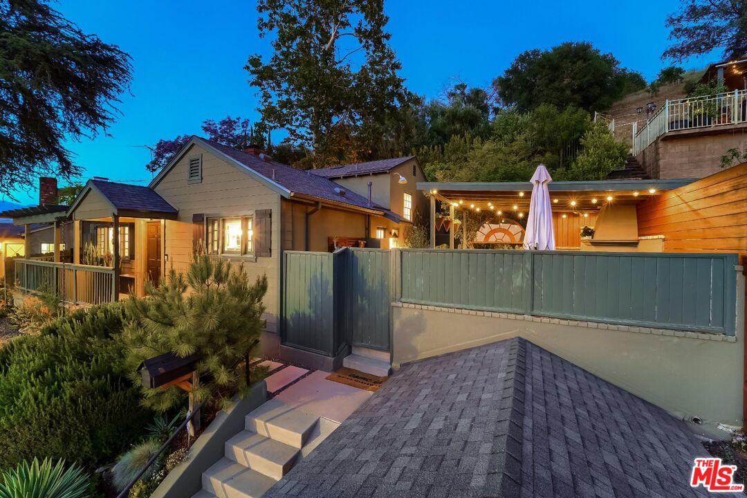 920 Highline Road Glendale, CA 91205 - Photo 44 of 49 a front view of a house with garden