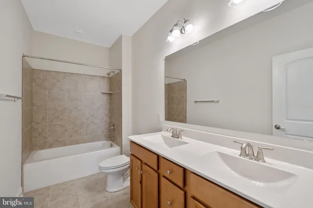 $769,990 | 129 Ayshire Drive, Unit SOMERSET, Middletown, DE 19709