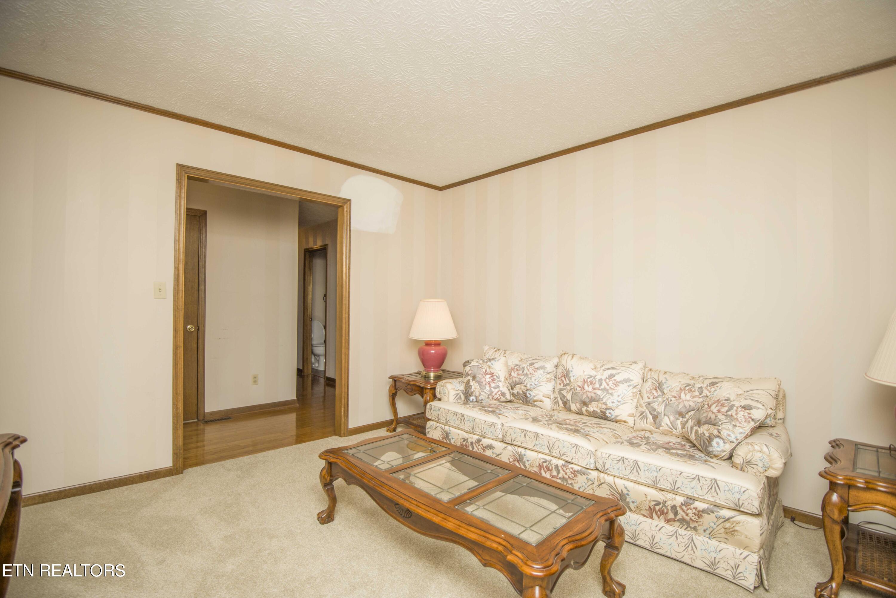 7004 Chartwell Road Knoxville, TN 37931 - Photo 11 of 46 den 2_1