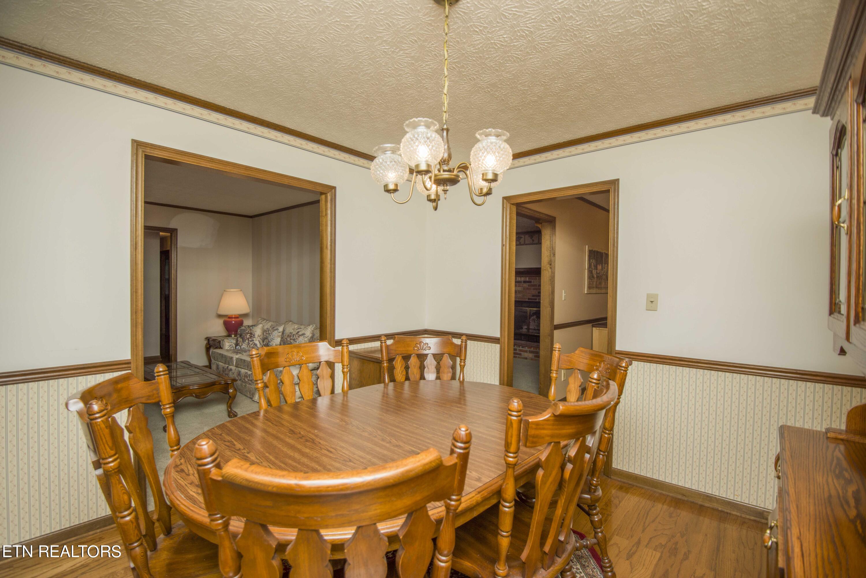 7004 Chartwell Road Knoxville, TN 37931 - Photo 16 of 46 dining_1