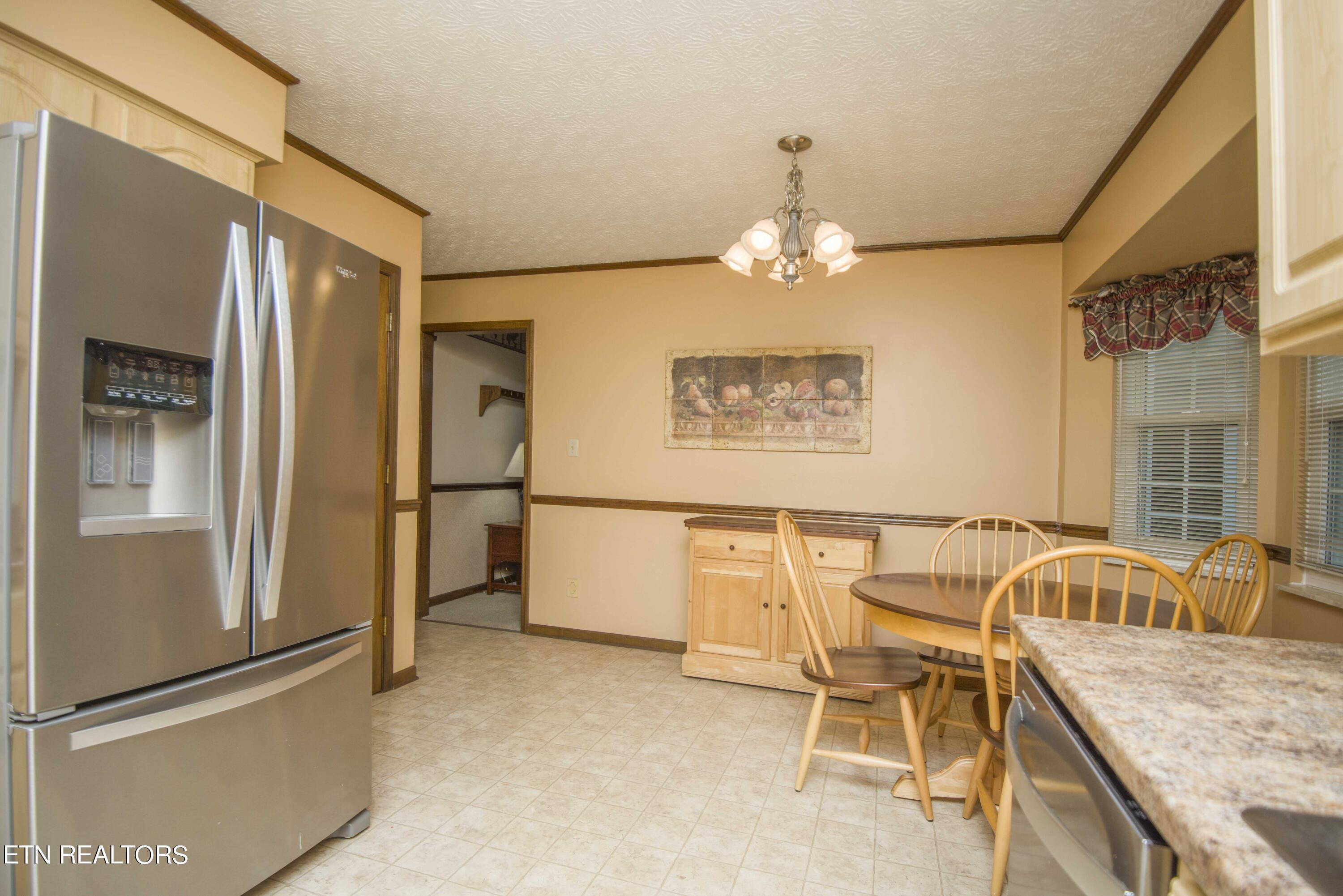 7004 Chartwell Road Knoxville, TN 37931 - Photo 18 of 46 kitchen 2_1