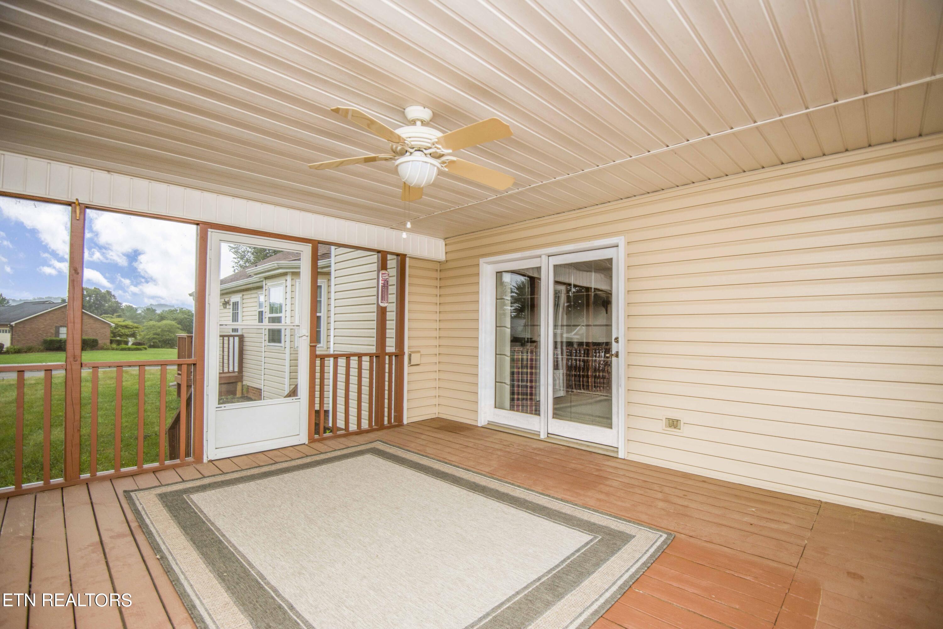 7004 Chartwell Road Knoxville, TN 37931 - Photo 39 of 46 yard 3_1