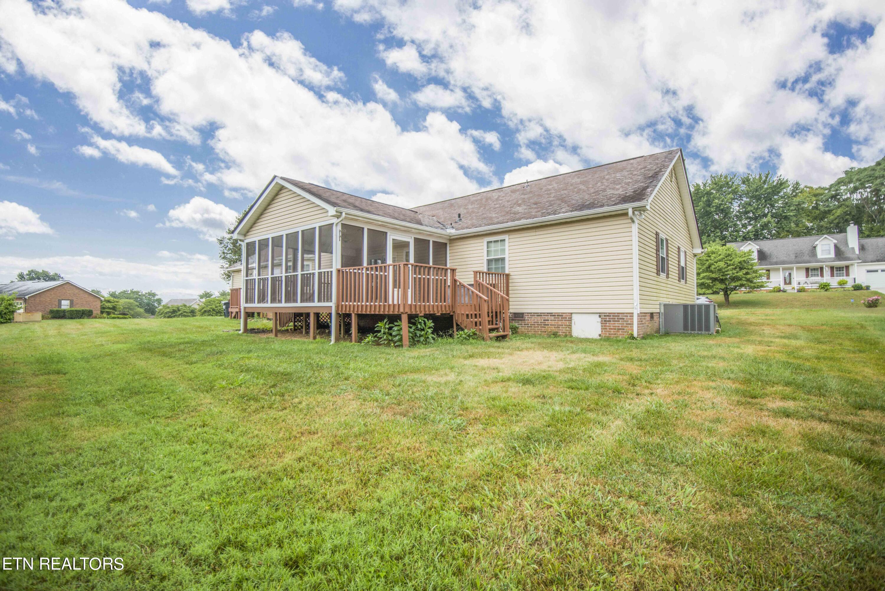 7004 Chartwell Road Knoxville, TN 37931 - Photo 44 of 46 yard 7_1