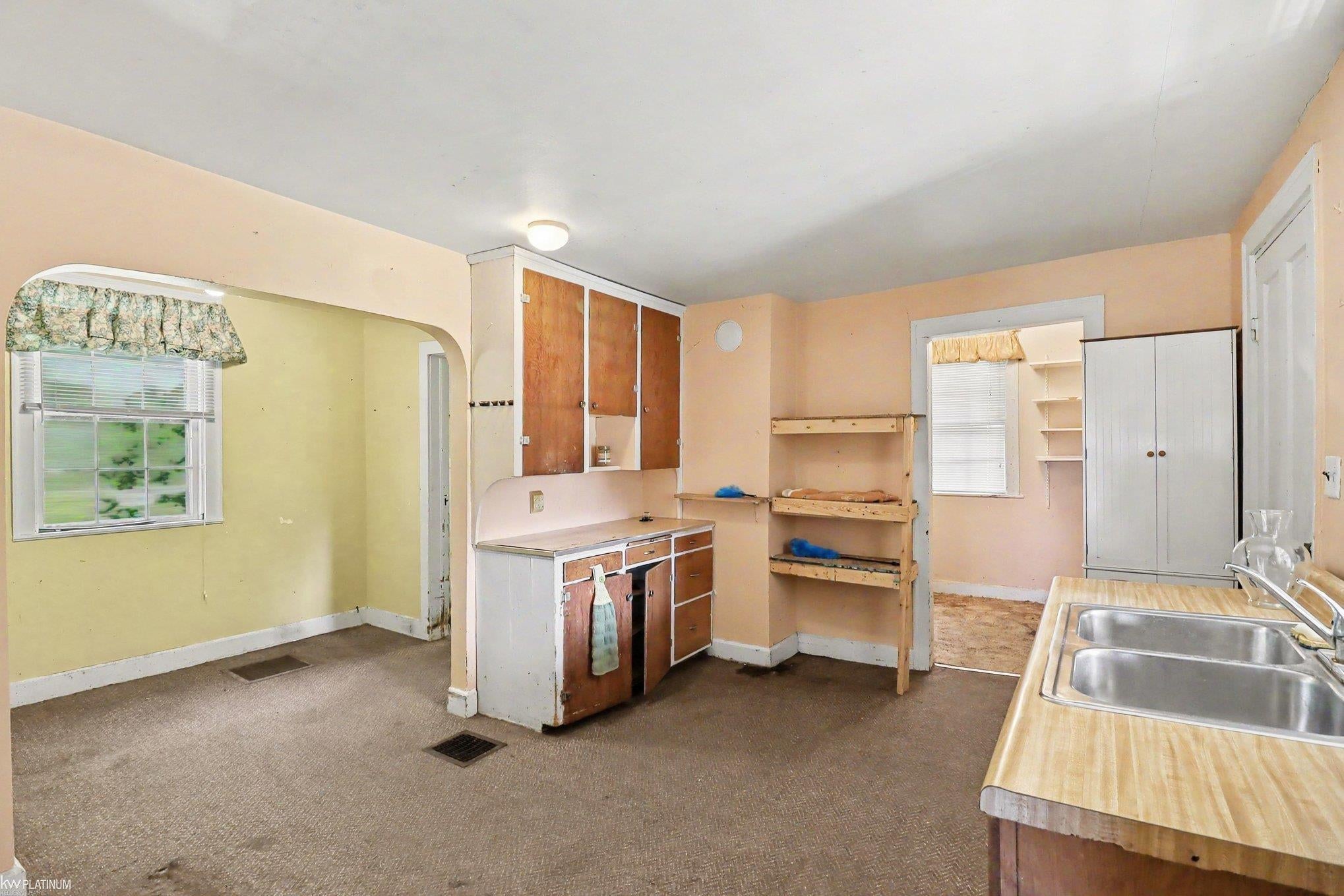 5918 Jeddo Road Jeddo, MI 48032 - Photo 10 of 44 Gallery Image 10