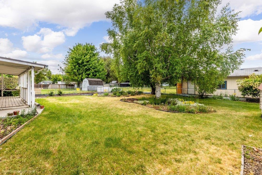 419 North Vista Road Spokane Valley, WA 99212 - Photo 25 of 30