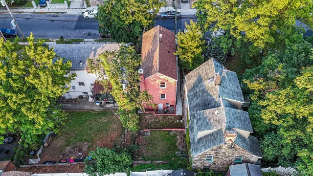 $850,000 | 3965 Duryea Avenue | Edenwald