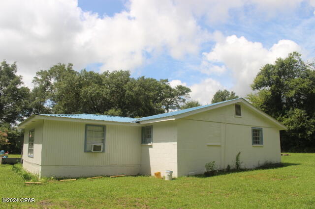 4583 Dickson Road Greenwood, FL 32443 - Photo 5 of 50