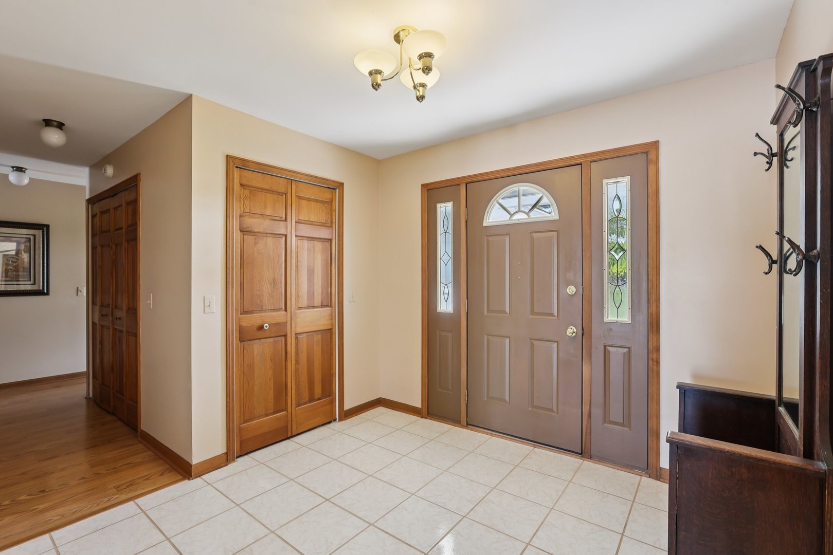 33336 North Fish Lake Road Round Lake, IL 60073 - Photo 5 of 64 Gallery Image 5