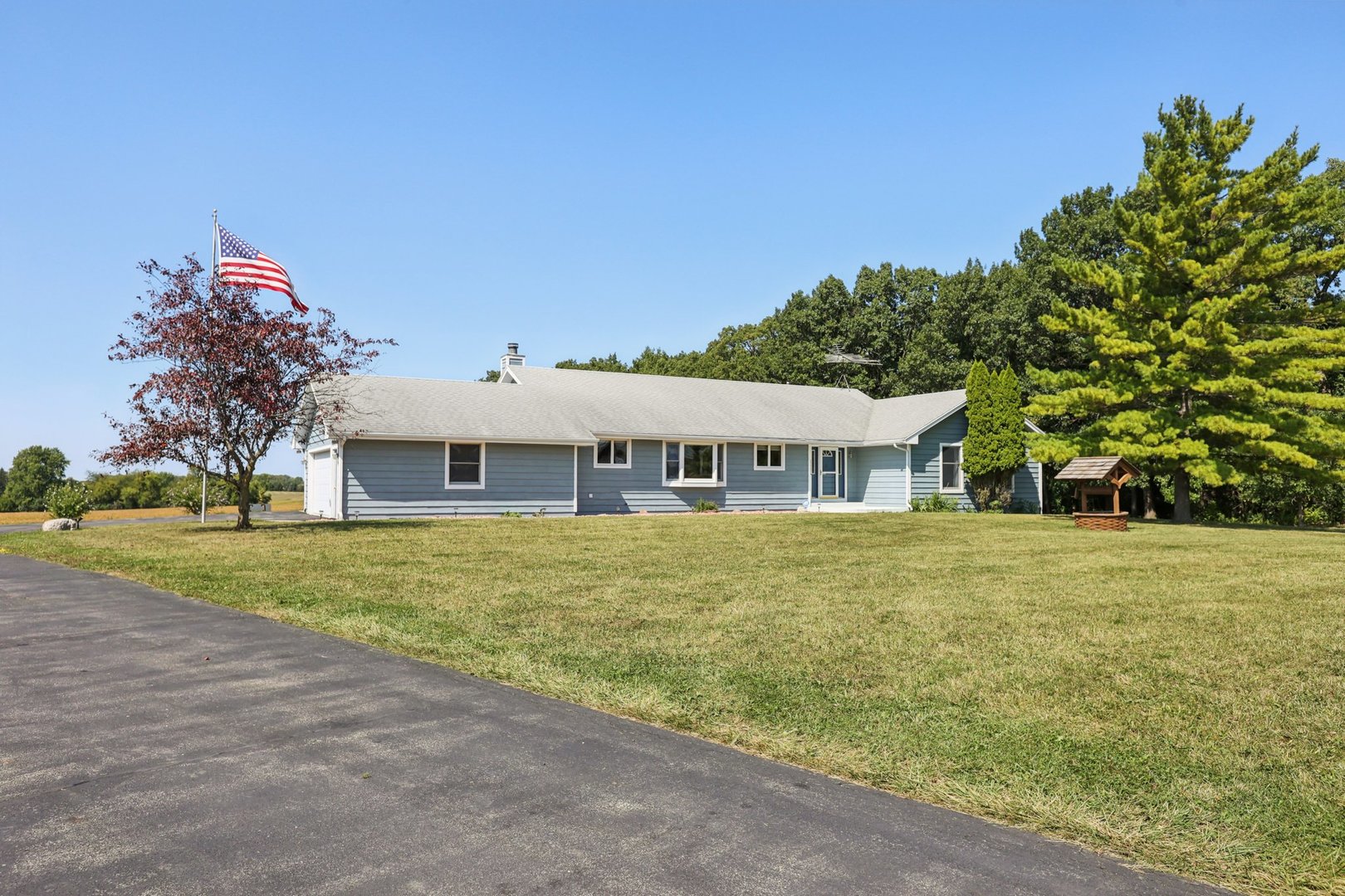 33336 North Fish Lake Road Round Lake, IL 60073 - Photo 54 of 64 Gallery Image 54