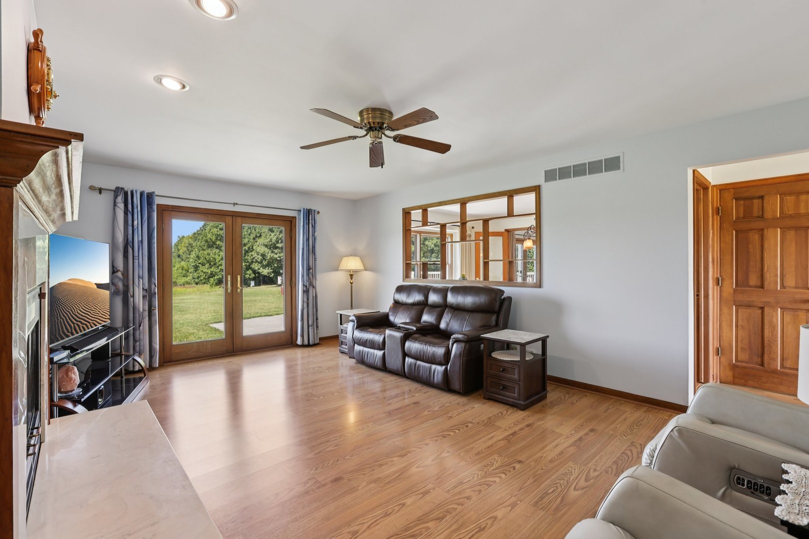 33336 North Fish Lake Road Round Lake, IL 60073 - Photo 10 of 64 Gallery Image 10