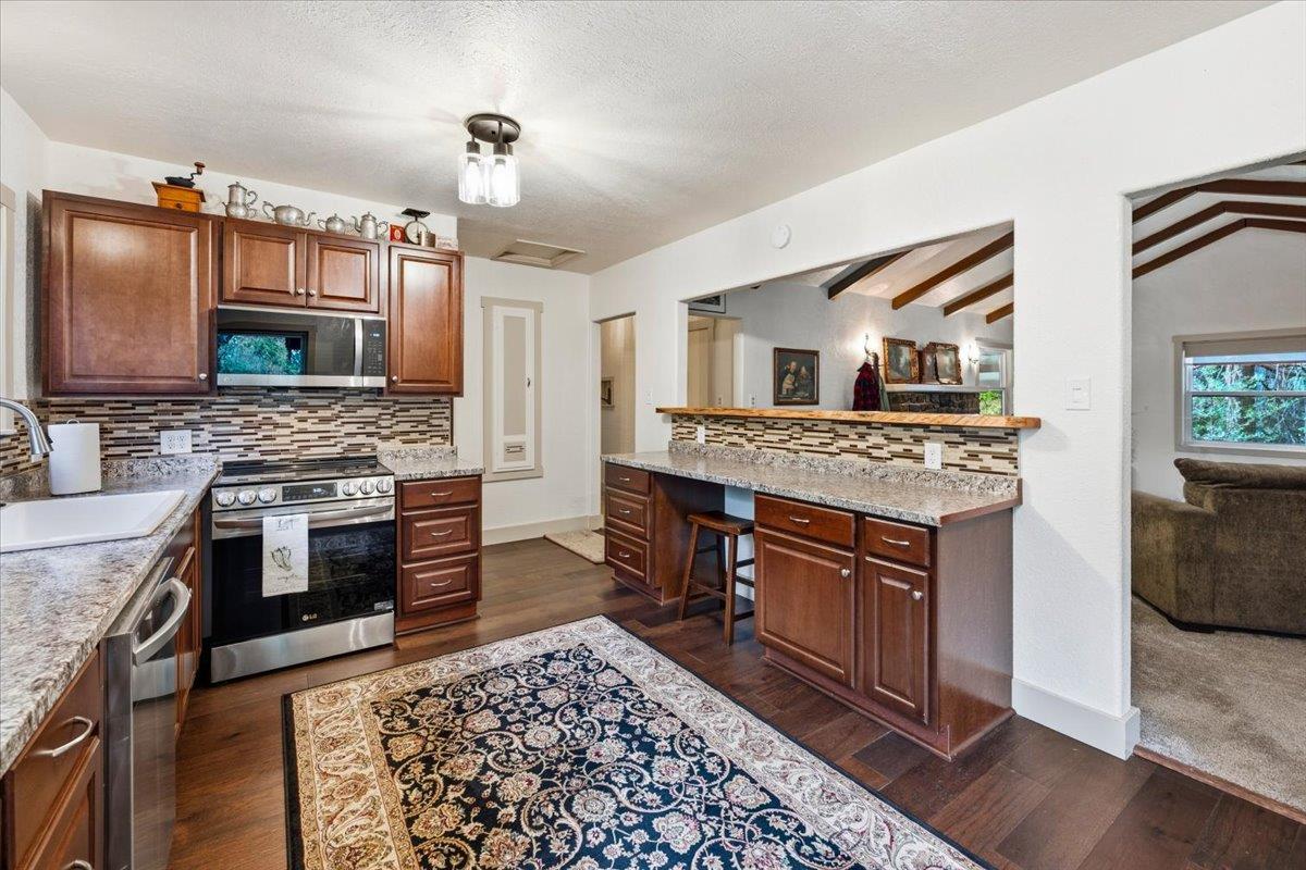 10085 Banner Lava Cap Road Nevada City, CA 95959 - Photo 11 of 58