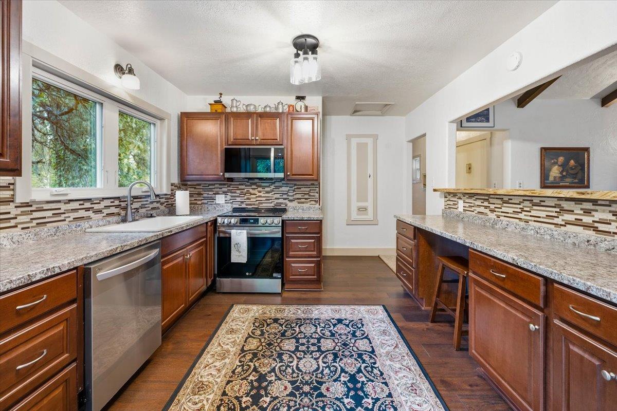 10085 Banner Lava Cap Road Nevada City, CA 95959 - Photo 12 of 58