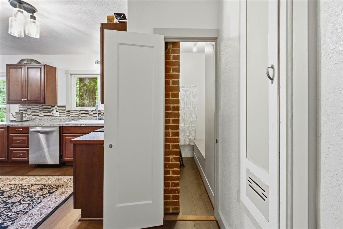 10085 Banner Lava Cap Road Nevada City, CA 95959 - Photo 15 of 58