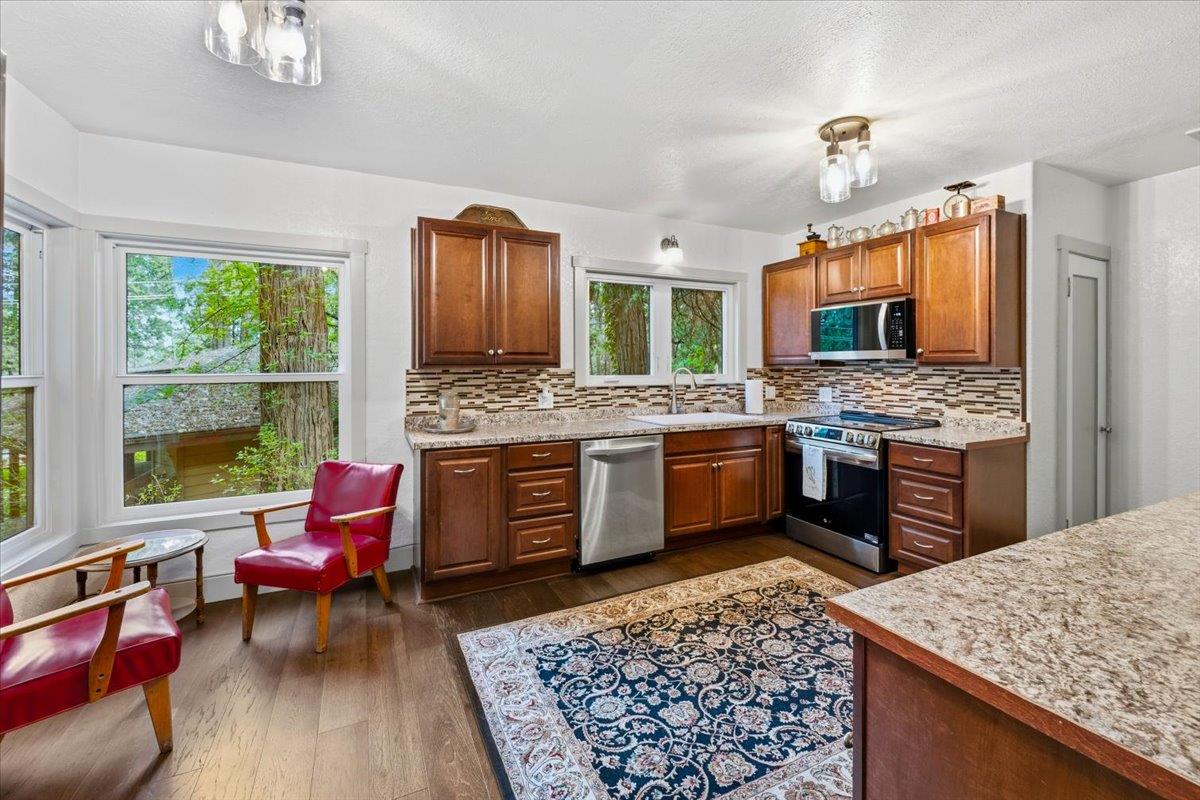 10085 Banner Lava Cap Road Nevada City, CA 95959 - Photo 7 of 58