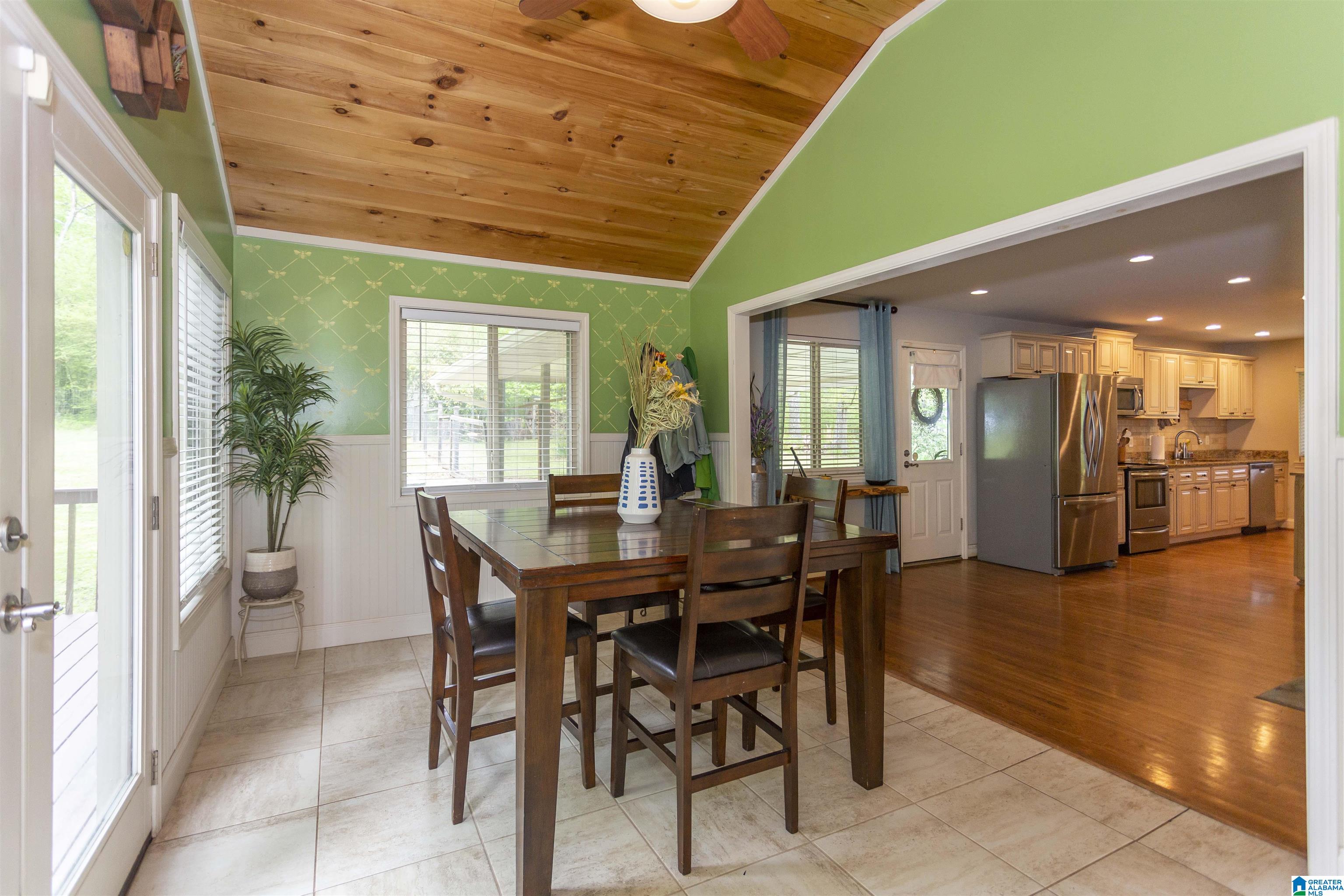 912 Ivawood Road Birmingham, AL 35210 - Photo 14 of 44