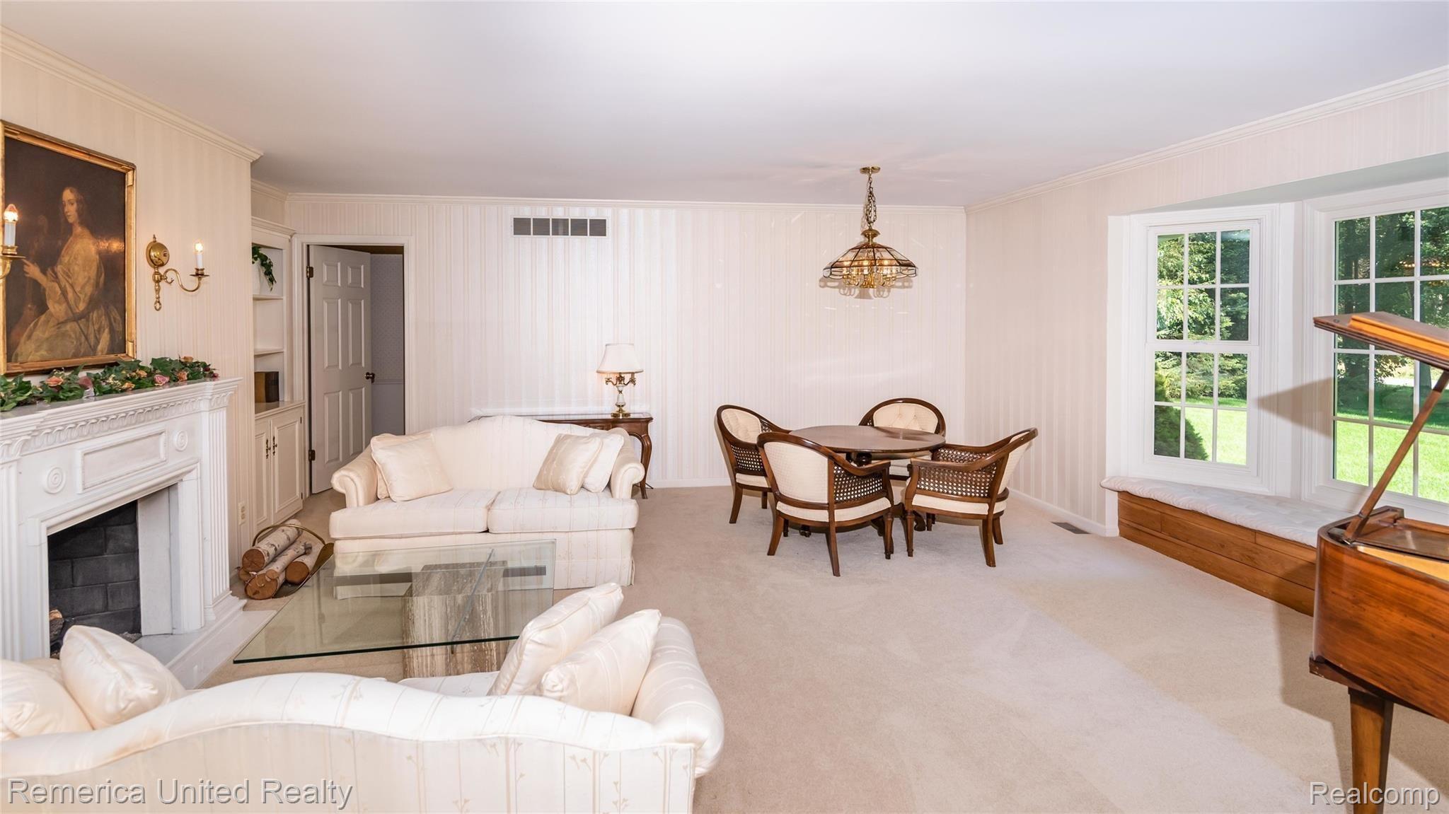 22077 Garfield Road Northville, MI 48167 - Photo 12 of 57 Living Room