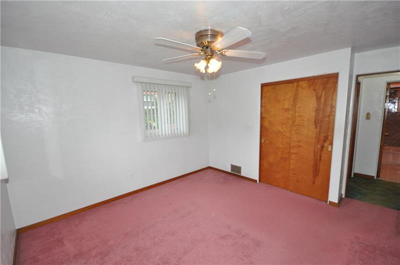 110 Reed Drive Pittsburgh, PA 15205 - Photo 12 of 25 Gallery Image 12