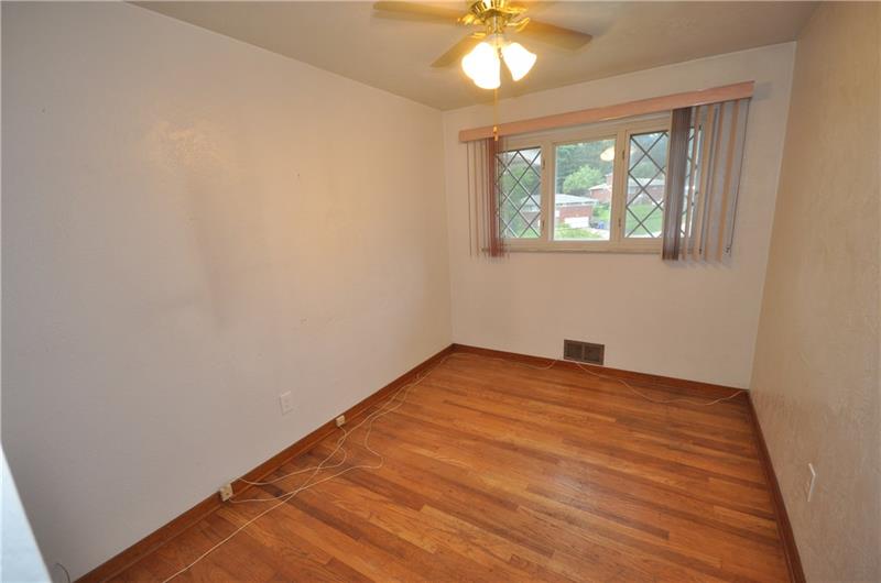 110 Reed Drive Pittsburgh, PA 15205 - Photo 15 of 25 Gallery Image 15